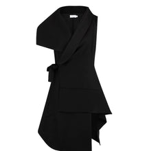 Load image into Gallery viewer, Aliza Vest Black By Cazinc the label
